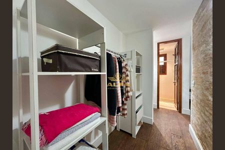 6_photo/94cdfff909.cc80a849dbb3670d-ATLAS-06af5c3c-6ccd-461a-b0ef-c41c654b2152.jpg de casa à venda com 4 quartos, 288m² em Jardim Acapulco, Guarujá