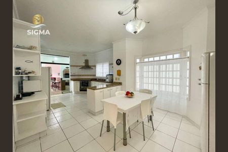 17_photo/94cdfff90b.61df383ebc62b81a-ATLAS-2aa9ffcb-36f9-4079-ab39-58c1e68d6f85.jpg de casa à venda com 4 quartos, 345m² em Jardim Acapulco, Guarujá