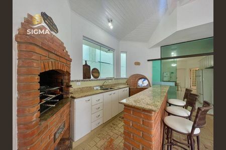 2_photo/94cdfff90b.61df383ebc62b81a-ATLAS-53c362d7-0c6d-4aa5-9f68-0b8a8167d7d0.jpg de casa à venda com 4 quartos, 345m² em Jardim Acapulco, Guarujá