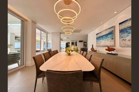 2_photo/94cdfff90b.7954feb32d1ae247-ATLAS-021530c0-c3db-42b3-b8c7-b2e765d484b2.jpg de casa de condomínio à venda com 8 quartos, 1055m² em Jardim Acapulco, Guarujá