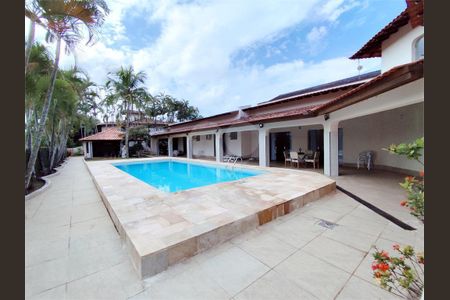 2_photo/94cdfffa2b.ffdd1ddaa3c736e5-ATLAS-1787d277-499e-48e4-a16a-4f7076d579cf.jpg de casa à venda com 5 quartos, 720m² em Jardim Acapulco, Guarujá