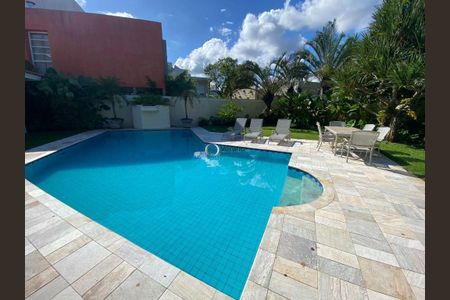 5_photo/94cdfffa61.5afd90b9c05d4dec-ATLAS-1726ada5-befc-4314-8fc5-40982f568e83.jpg de casa de condomínio à venda com 5 quartos, 550m² em Jardim Acapulco, Guarujá