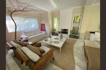 11_photo/94cdfffa61.5afd90b9c05d4dec-ATLAS-36067399-f18a-46a9-8c5c-e5f0fdbc94aa.jpg de casa de condomínio à venda com 5 quartos, 550m² em Jardim Acapulco, Guarujá