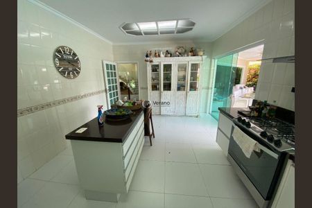 9_photo/94cdfffa61.5afd90b9c05d4dec-ATLAS-5aee1d20-cca9-4865-a65b-96b7703d81ab.jpg de casa de condomínio à venda com 5 quartos, 550m² em Jardim Acapulco, Guarujá