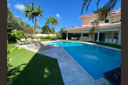 2_photo/94cdfffa61.5afd90b9c05d4dec-ATLAS-93104584-e491-4167-a88b-7e3b2c601bc0.jpg de casa de condomínio à venda com 5 quartos, 550m² em Jardim Acapulco, Guarujá