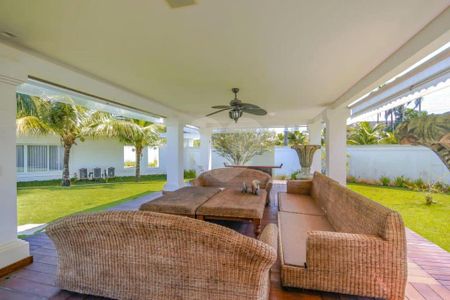 8_photo/94cdfffa61.9d6610305e4a46d7-ATLAS-1e2d2493-3306-4bc1-a46e-eecdce362cca.jpg de casa à venda com 6 quartos, 1071m² em Jardim Acapulco, Guarujá