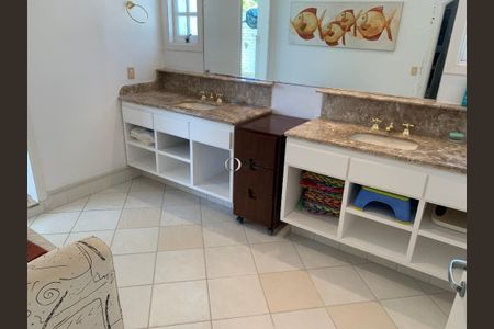 8_photo/94cdfffa77.c64c8e3c826864d5-ATLAS-386dc2af-431f-46f6-b5fd-e5cf6eae18c2.jpg de casa à venda com 7 quartos, 685m² em Jardim Acapulco, Guarujá