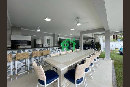 4_photo/94cdfffab7.2a5ec1c623a0236e-ATLAS-9aec3891-e429-4577-9c51-12ea03f7bf4f.jpg de casa à venda com 5 quartos, 420m² em Jardim Acapulco, Guarujá