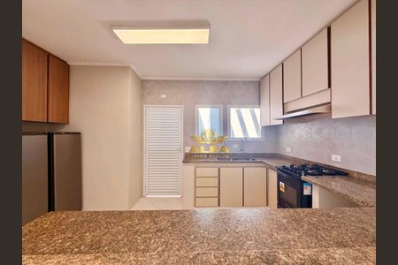 4_photo/94cdfffaf1.c65db5d48a7541ba-ATLAS-7f86d340-8770-437b-837b-135cc022f4e3.jpg de casa à venda com 4 quartos, 220m² em Jardim Acapulco, Guarujá