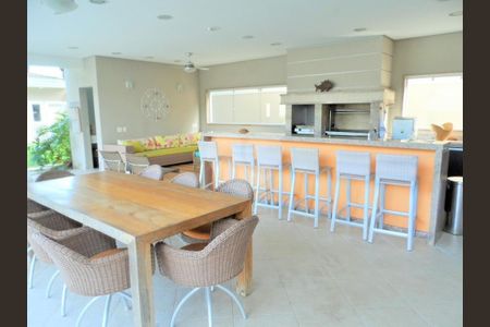 17_photo/94cdfffb17.727aa8b94b909c75-ATLAS-3dee3aaf-07d3-4a2d-8547-7f93ecc8d04a.jpg de casa à venda com 7 quartos, 650m² em Jardim Acapulco, Guarujá