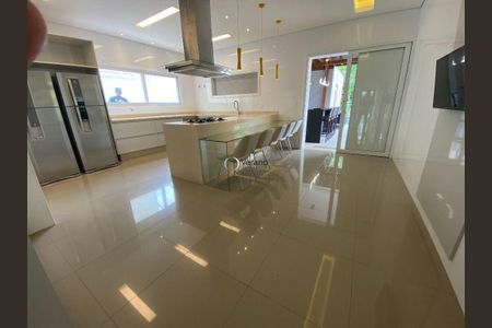 20_photo/94cdfffb53.746f1a8a88028fbe-ATLAS-b86375ed-e2d4-413a-831c-68bde256143c.jpg de casa à venda com 6 quartos, 1000m² em Jardim Acapulco, Guarujá