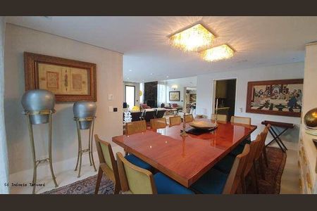 10_photo/94cdfffb53.7da11293e5e8925f-ATLAS-f424c9a6-927f-4e4e-9966-8edf3d8f2e92.jpg de casa de condomínio à venda com 7 quartos, 777m² em Jardim Acapulco, Guarujá