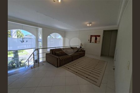 47_photo/94cdfffba1.9e8f1c97e4a047f1-ATLAS-fcd070d5-d1be-4e29-bcef-c61256e345d7.jpg de casa à venda com 6 quartos, 750m² em Morrinhos, Guarujá