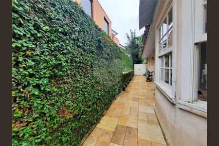 26_photo/94cdfffbd9.0435190f6de6ffa1-ATLAS-943913e6-b1b1-4b0d-a925-e8968f8fd5c1.jpg de casa de condomínio à venda com 5 quartos, 250m² em Jardim Acapulco, Guarujá