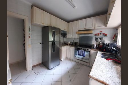 23_photo/94cdfffbd9.0435190f6de6ffa1-ATLAS-b9b5743b-7ac9-4787-9daf-88fcc6f10d7e.jpg de casa de condomínio à venda com 5 quartos, 250m² em Jardim Acapulco, Guarujá