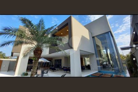 5_photo/94cdfffbd9.3e1b4b7d4b39a1bc-ATLAS-2348cb53-60e7-42d9-9bf8-28f1290efc2f.jpg de casa à venda com 7 quartos, 900m² em Jardim Acapulco, Guarujá