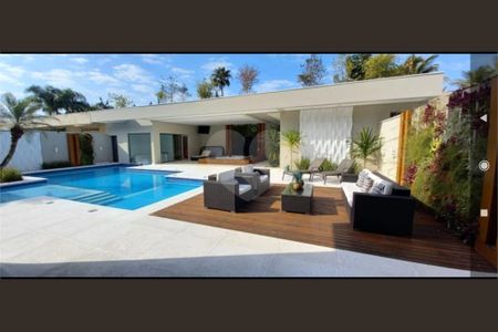 49_photo/94cdfffbd9.3e1b4b7d4b39a1bc-ATLAS-c4d8b22d-ac5c-4e38-95f3-097f994439c8.jpg de casa à venda com 7 quartos, 900m² em Jardim Acapulco, Guarujá