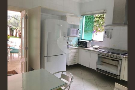 2_photo/94cdfffbd9.eda30562fec2c246-ATLAS-525b10aa-8d10-4a3f-bfc7-ab8992519a75.jpg de casa à venda com 7 quartos, 800m² em Jardim Acapulco, Guarujá