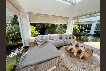 7_photo/94cdfffbdb.b6ff4639c4cf698b-ATLAS-0680f2a9-5ed3-4dfb-8888-1526850f5e33.jpg de casa à venda com 11 quartos, 1623m² em Jardim Acapulco, Guarujá