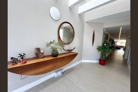 6_photo/94cdfffbdb.b6ff4639c4cf698b-ATLAS-78784a26-d4fa-4fb4-978d-4c6d2cdc0834.jpg de casa à venda com 11 quartos, 1623m² em Jardim Acapulco, Guarujá