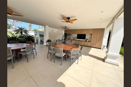 8_photo/94cdfffbdb.b6ff4639c4cf698b-ATLAS-c4e4c7c3-d9f5-42ac-b33d-4a2aeec5339a.jpg de casa à venda com 11 quartos, 1623m² em Jardim Acapulco, Guarujá