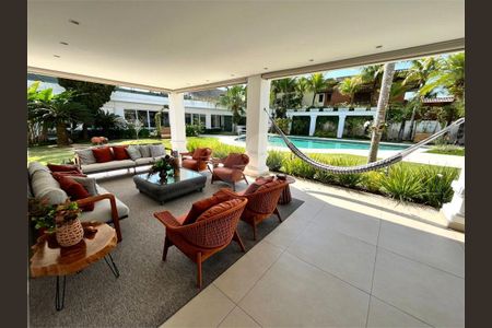 23_photo/94cdfffbdb.b6ff4639c4cf698b-ATLAS-d040b8ac-9ae3-4bb3-8714-f157e98c0d53.jpg de casa à venda com 11 quartos, 1623m² em Jardim Acapulco, Guarujá