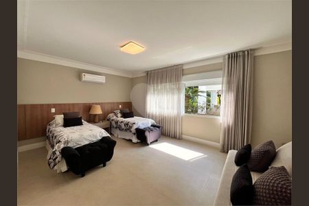 18_photo/94cdfffbdb.b6ff4639c4cf698b-ATLAS-e172187a-30bd-4480-aead-90e6dc4b1da1.jpg de casa à venda com 11 quartos, 1623m² em Jardim Acapulco, Guarujá