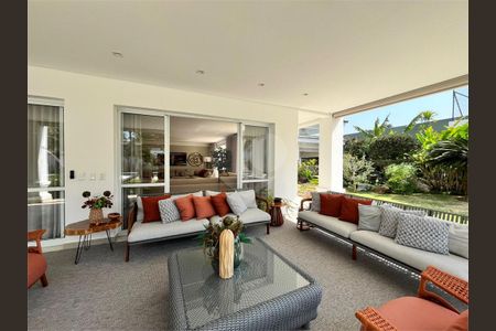 25_photo/94cdfffbdb.b6ff4639c4cf698b-ATLAS-ef25184a-2ac2-4df3-86b7-ac3fc8891931.jpg de casa à venda com 11 quartos, 1623m² em Jardim Acapulco, Guarujá