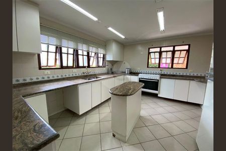 3_photo/94cdfffbf1.a06c554ccff76e37-ATLAS-29437f4b-eee7-4fa1-b9ad-3388b7d2ef46.jpg de casa à venda com 4 quartos, 1100m² em Jardim Acapulco, Guarujá