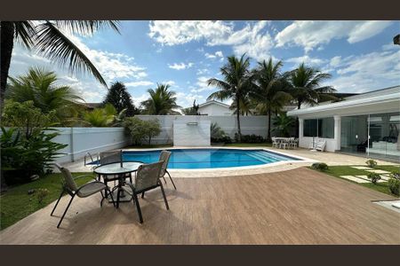24_photo/94cdfffdb5.ceef305ded12bb28-ATLAS-8bbaa403-bf52-4b9f-a18d-8056193fbeac.jpg de casa à venda com 6 quartos, 550m² em Jardim Acapulco, Guarujá