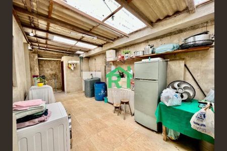 12_photo/94ce0001ed.dfff1e93406dc28d-ATLAS-ad5d3a12-094e-4209-bd4b-70d4ada2d275.jpg de casa à venda com 4 quartos, 170m² em Jardim Virginia, Guarujá