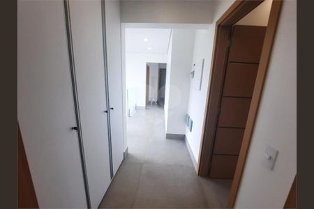 11_photo/94ce003333.aaaaa2939d8ec39f-ATLAS-26c7a357-62e3-4e76-83d7-b4b8b5e9b5fa.jpg de casa à venda com 6 quartos, 341m² em Vila Edna, Guarujá