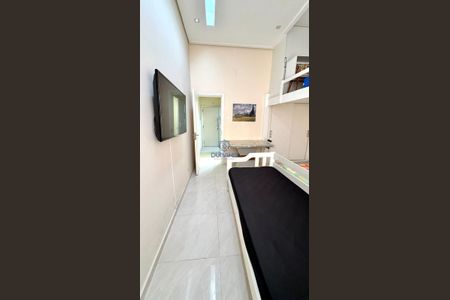 7_photo/94ce00336d.3714cccd63f8fe2d-ATLAS-3e0e8e7a-98c1-4dc4-bc36-10c57f761b2c.jpg de apartamento à venda com 1 quarto, 30m² em Vila Edna, Guarujá