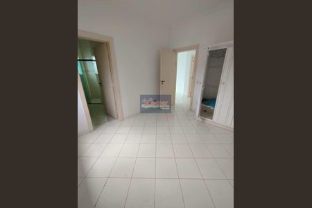 14_photo/94ce003391.ceff8192393c33de-ATLAS-b9353302-bd65-4019-a3da-e60b1e7ea98b.jpg de casa à venda com 4 quartos, 354m² em Vila Edna, Guarujá