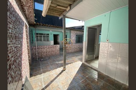 1_photo/94ce0161f5.5b63f18bcccc212e-ATLAS-fd049df0-ddfc-4ee1-9d76-caf6e871f733.jpg de casa para alugar com 3 quartos, m² em Vila Aurea (Vicente de Carvalho), Guarujá