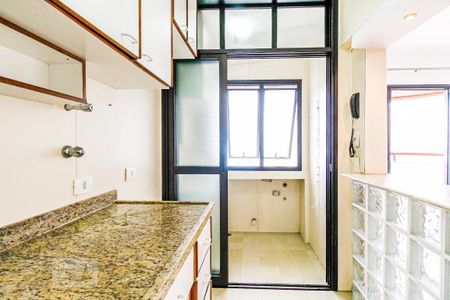 2_photo/94ce01622d.c59224c0dea32233-ATLAS-1d90e0af-cea4-4e94-bb43-643e7a94882f.jpg de apartamento à venda com 1 quarto, 49m² em Vila Aurea (Vicente de Carvalho), Guarujá