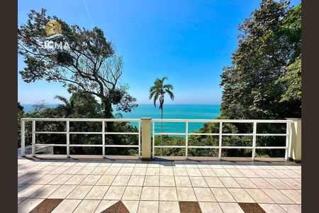 10_photo/94ce01633d.8646bc8c0fff50ad-ATLAS-7eaed8f9-d9e9-41fd-ac78-7c54e435431e.jpg de casa à venda com 3 quartos, 250m² em Vila Aurea (Vicente de Carvalho), Guarujá