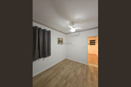 8_photo/94ce0166b3.e320dbcf8746a9b1-ATLAS-41e89006-4556-4d94-a135-25dd7dd1e165.jpg de apartamento à venda com 1 quarto, 48m² em Vila Aurea (Vicente de Carvalho), Guarujá