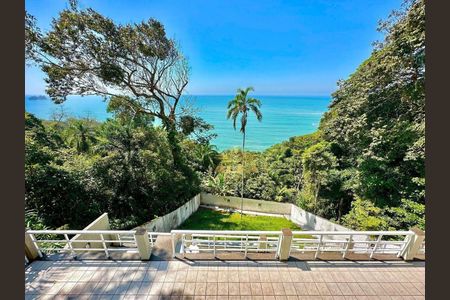 1_photo/94ce0178d7.e6ecb65042bd32b3-ATLAS-2cfa077e-f3d8-4aff-abf3-b292f64fda8d.jpg de casa à venda com 3 quartos, 250m² em Sítio Paecara (Vicente de Carvalho), Guarujá