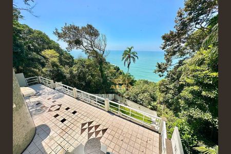 4_photo/94ce0178d7.e6ecb65042bd32b3-ATLAS-b5116fde-65f9-4c15-9bc3-c70be3bd9fd5.jpg de casa à venda com 3 quartos, 250m² em Sítio Paecara (Vicente de Carvalho), Guarujá