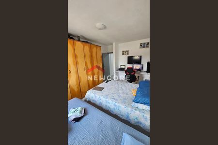 7_photo/94ce0179e9.04f4efb4ec0e2ec3-ATLAS-3be9b584-3ff0-4a14-892f-af054a2ad165.jpg de casa à venda com 2 quartos, 100m² em Vila Aurea (Vicente de Carvalho), Guarujá