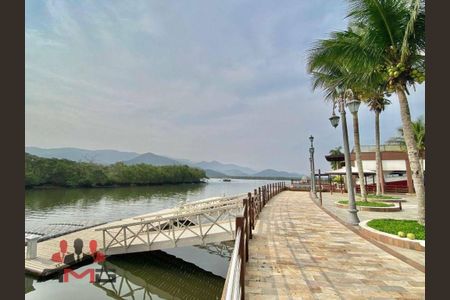 4_photo/94ce017beb.2832257cbb3df2c4-ATLAS-a2bdbdd8-2cc7-48f9-bee1-291d504be5e9.jpg de casa à venda com 7 quartos, 1103m² em Vila Aurea (Vicente de Carvalho), Guarujá