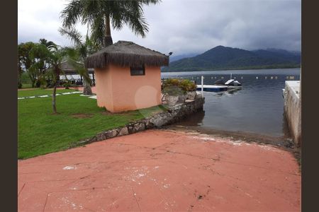 21_photo/94ce017beb.4909862b8c1c38b1-ATLAS-6d3f52fb-66d2-41a4-bb89-2405bf764f17.jpg de casa para alugar com 5 quartos, 1000m² em Vila Aurea (Vicente de Carvalho), Guarujá