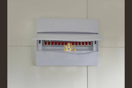 23_photo/94ce018075.c545a3f3b56c2dd1-ATLAS-80859bdc-8f53-42f6-abd4-12e1e00a3a54.jpg de casa à venda com 2 quartos, 74m² em Jardim Boa Esperanca (Vicente de Carvalho), Guarujá