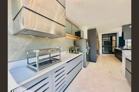 8_photo/94ce0186d9.bb2cfda027800a9a-ATLAS-44743d74-3c2f-4182-9d80-5e661d9dc95f.jpg de casa à venda com 4 quartos, 420m² em Jardim Boa Esperanca (Vicente de Carvalho), Guarujá