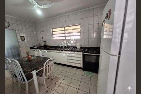 38_photo/94ce019247.7e2ea02b9085bf9d-ATLAS-4ac837db-cc0a-4040-bae7-c7cd87d3c2c7.jpg de casa à venda com 3 quartos, 300m² em Jardim Conceicaozinha (Vicente de Carvalho), Guarujá