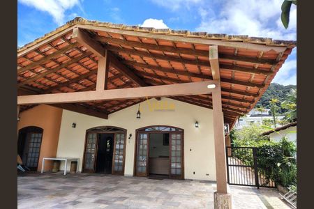 12_photo/94ce01b7f7.732b7fd8aaa5f07d-ATLAS-2abe33d9-ec4b-40d8-9879-5364a53f29c8.jpg de casa à venda com 4 quartos, 646m² em Morrinhos, Guarujá