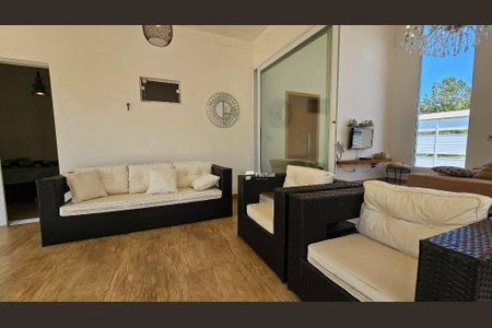 5_photo/94ce01b83d.2d5b66cf4807465a-ATLAS-e312fd33-430f-41d1-85c6-d0c38076f442.jpg de casa à venda com 4 quartos, 194m² em Morrinhos, Guarujá