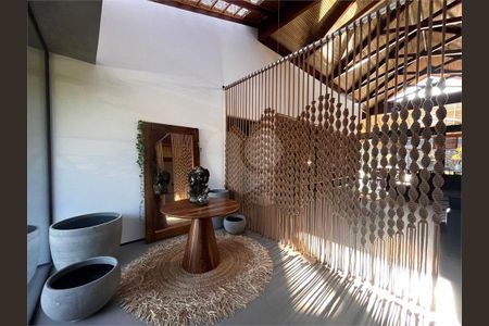 4_photo/94ce01b961.70d34e1d457a0501-ATLAS-4166c8d4-4d6c-493a-a0b2-3138f39ca978.jpg de casa à venda com 5 quartos, 450m² em Morrinhos, Guarujá