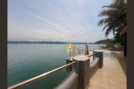 28_photo/94ce01c56b.b88c9f23dde11cca-ATLAS-e0bf40c0-c9cb-4514-9c4a-a3995e32a496.jpg de casa à venda com 3 quartos, 321m² em Vila Santa Clara, Guarujá